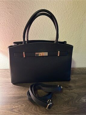 Black Leather Zippered Tote Made in Italy 2 Way Handbag